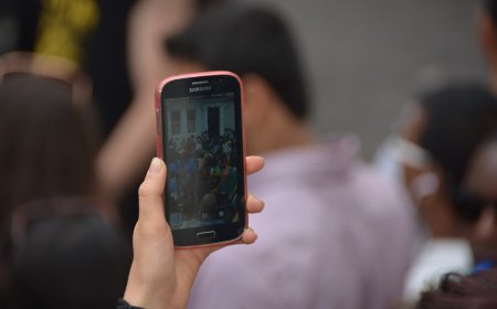 Data Pribadimu di Ujung Jari Chatbot Pemerintah Begini Cara Melindunginya