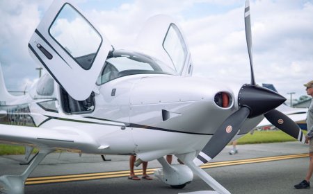 Penerbangan Afghanistan Terhenti Akibat Pemadaman Internet