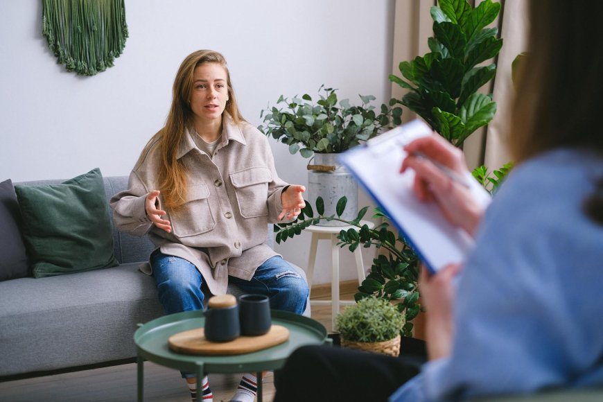 Kapan Harus Berhenti Self-Diagnosis dan Mulai Percaya Ahli Kesehatan Mental?