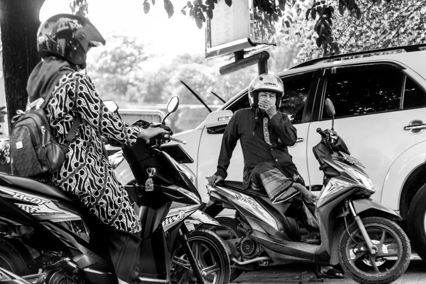 Bambu Runcing Lawan Tank Baja Kisah Cerdik Pejuang Indonesia Taklukkan Sekutu