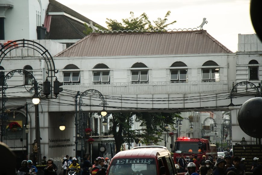 Membedah Skema Burden Sharing Cara Unik Indonesia Atasi Krisis Ekonomi