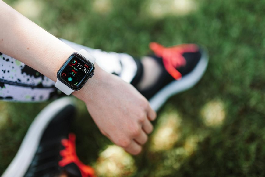 Smartwatch Terbaik 2025 untuk Pemantauan Detak Jantung yang Andal