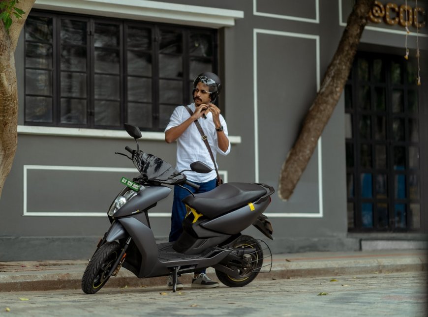 Urus Dokumen Pemerintah Tanpa Antre Lagi Berkat Chatbot Canggih Ini