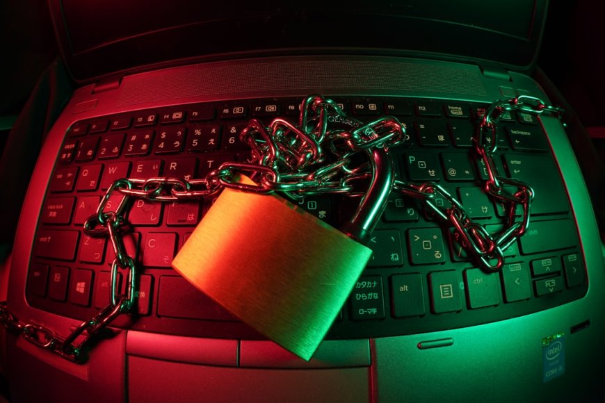 Perang AI Melawan Spam Akankah Data Pribadi Kita Jadi Korban Utamanya