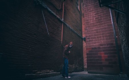 Menguak Misteri Urban Legend Panduan Bertahan dari Teror Gaib Kota