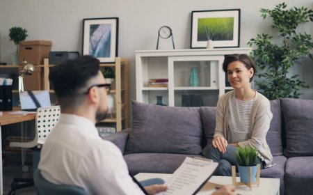 Tips Efektif Kelola Kesehatan Mental di Tempat Kerja