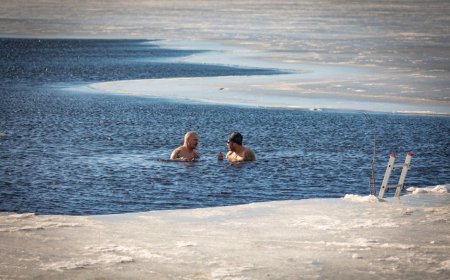 Mandi Air Dingin dan Tidur Malam Menguak Mitos Manfaat Kesehatan