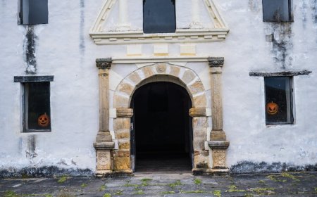 Malam Mencekam di Balik Kisah Urban Legend Kota Tua