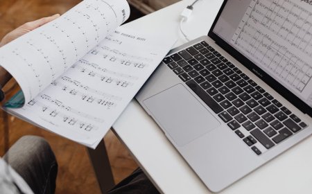 Rekomendasi Platform AI Musik Terbaik: Pemula Hingga Profesional Wajib Tahu!