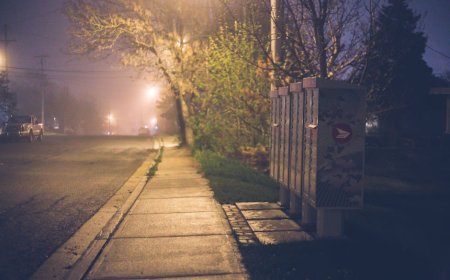 Kotak Surat dari Mantan yang Sudah Mati Mengejutkanku Tengah Malam