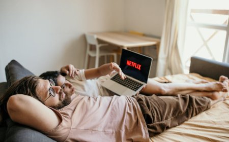 Bongkar Rahasia Netflix! Tips Jitu Maksimalkan Rekomendasi AI Untukmu