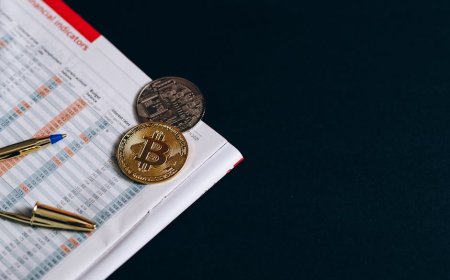 Whale Bitcoin Satoshi Jual $1.1 Miliar Sebelum Tarif Mungkinkah Ada Bocoran?