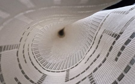 Desain Kamar Sempit Jadi Luas Pakai Trik Warna dan Bentuk Ini!