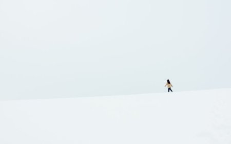 Liburan Bebas Cemas! Strategi Mental Atasi Stres Saat Traveling Menyenangkan