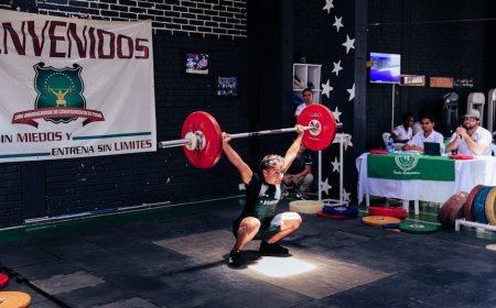 Kuasai Latihan Kekuatan dengan AI, Koreksi Teknik Real-time Cegah Cedera!