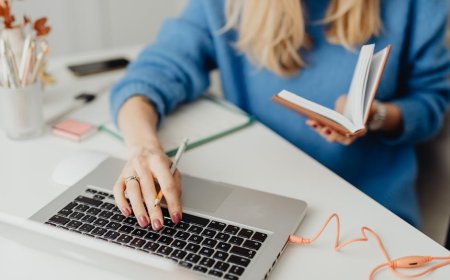 Kerja dari Rumah Lebih Produktif? Ini 7 Tips Mudah Bikin WFH Anti Mager!