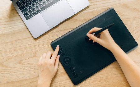 Pilihan Gadget Canggih Gen Z: Perbandingan Smartphone, Headset, Smartwatch Terbaik 2024