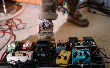 Rahasia Suara Film Seni Foley Bikin Emosi Kamu Terbawa Hingga Merinding!