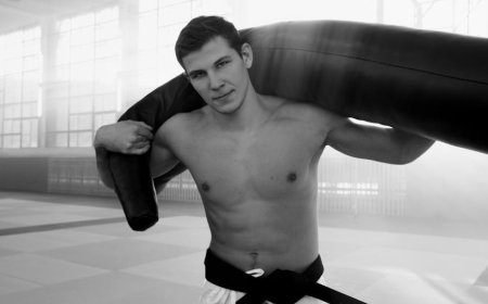 Periodisasi Latihan Kekuatan Atlet Remaja: Tingkatkan Performa, Cegah Cedera