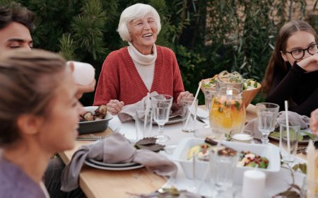 Manfaat Makan di Meja Makan untuk Kesehatan Mental Keluarga