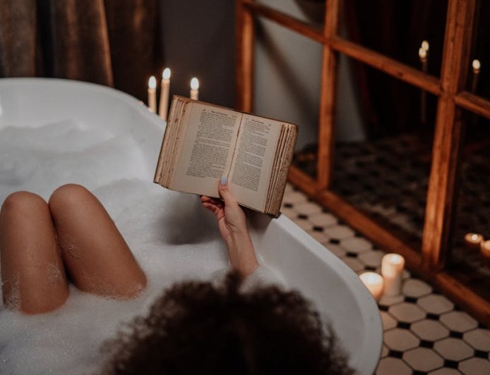 Terapi Dingin: Mandi Es dan Cryotherapy, Mitos atau Fakta Kesehatan?