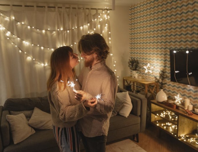 Cuffing Season, Mitos atau Fakta Ilmiah di Balik Hasrat Berpasangan?