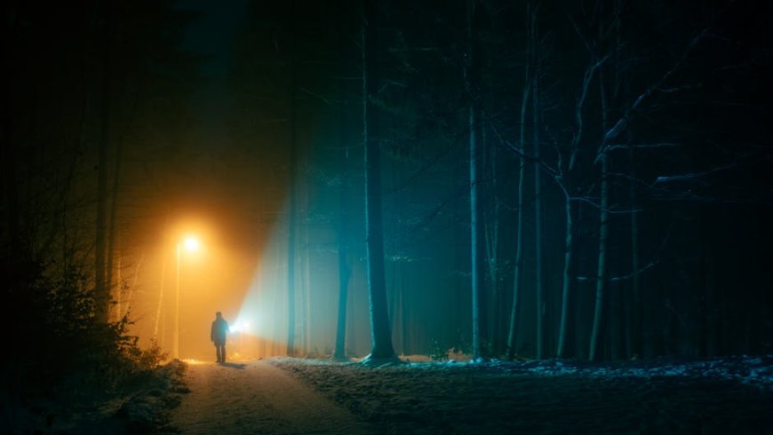 Cerita Mencekam Larangan Urban Legend dan Akibatnya