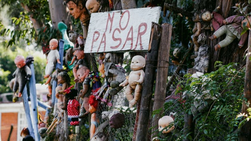 Teror Tersembunyi di Balik Film Urban Legend Indonesia
