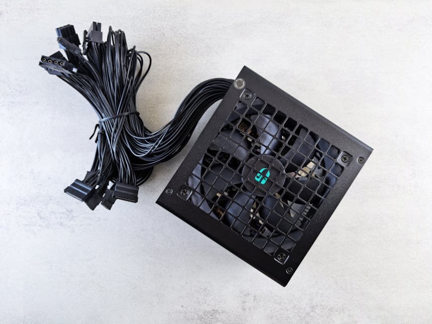 Jantung PC Kamu! Tips Praktis Memilih Power Supply Unit Terbaik