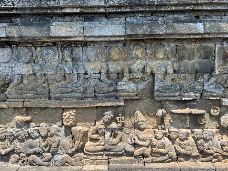 Jejak Hindu-Buddha dalam Ragam Hias dan Arsitektur Candi di Jawa