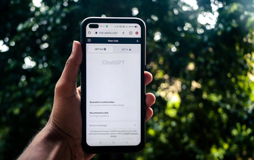 Honor Magic V5: Ponsel Lipat Keren, Tapi Software Androidnya Kurang Nendang?