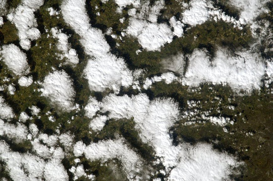 Hidup Lebih Seru! Temukan Hobi Baru Jelajah Dunia Pakai Google Earth Pro
