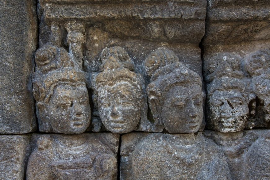 Menguak Makna Fauna: Simbol Kosmologi Jawa di Relief Karmawibhangga Borobudur