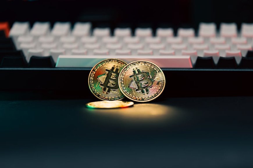 Gerakan Bitcoin Terkini: Investor Ritel Beli, Whale Jual, Bagaimana Kamu Menyikapi?