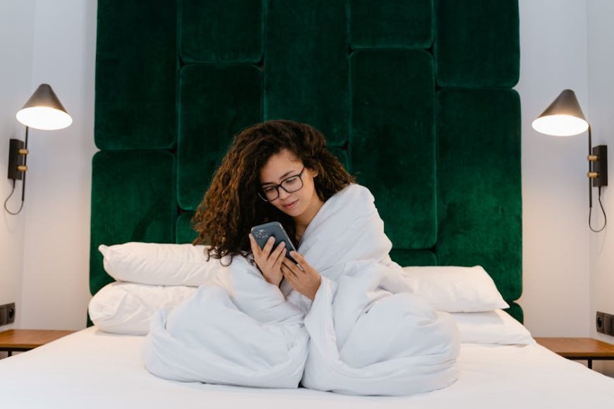 Bongkar Mitos Tidur Malam: Terapi Cahaya Atur Ritme Sirkadian untuk Istirahat Optimal