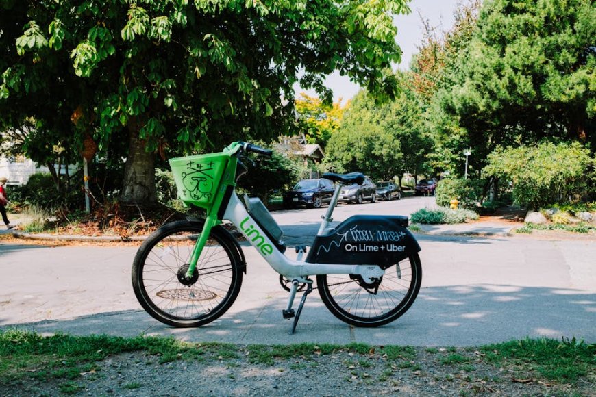 Gowes dan Nge-Commute Asyik! Sepeda Listrik dan Transportasi Umum Bikin Hidup Lebih Baik