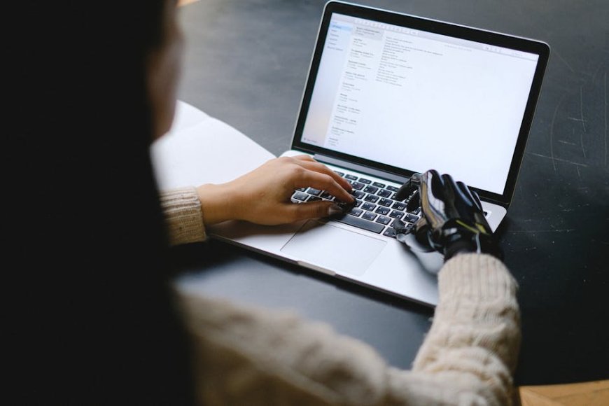 Pekerjaanmu Aman? 5 Tips Jitu Adaptasi di Dunia Kerja Era AI