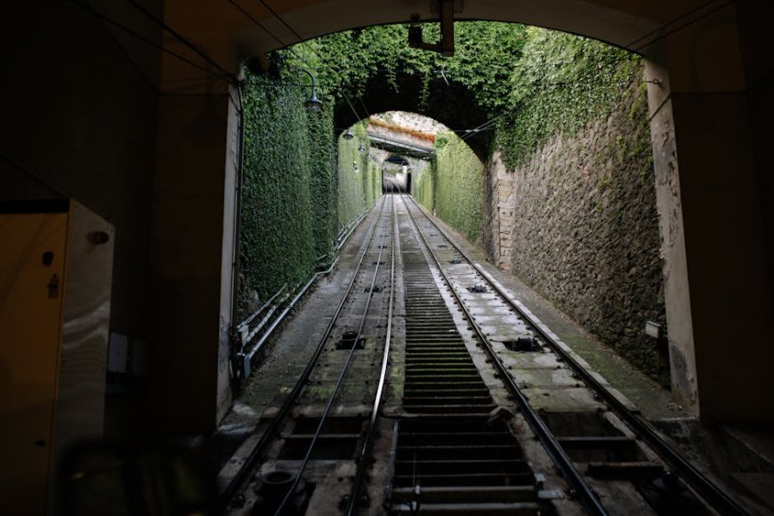 Metro-2: Legenda Kereta Bawah Tanah Rahasia Stalin yang Menghantui Moscow