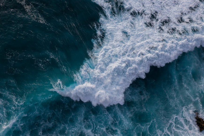 Lelah Liburan? Aplikasi AI 'Endless Summer' Sulap Foto Impian Anda!