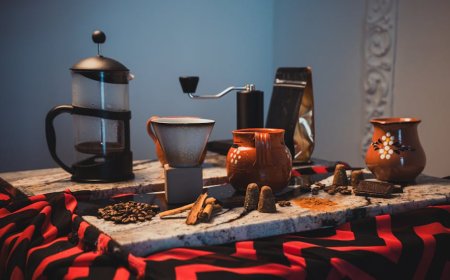 Tips Menikmati Cokelat Premium Lokal Bareng Kopi atau Teh Favoritmu