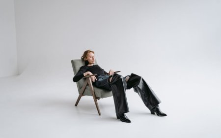 Perempuan Menggerakkan Perjuangan Anti-Kolonial Indonesia dan Malaya