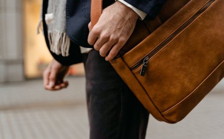 Teknologi Canggih untuk Liburan Nyaman dan Seru di Segala Destinasi