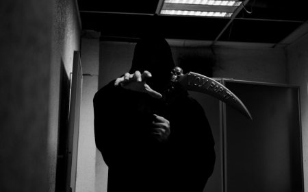 Rahasia Pengasuh Anak dan Pria Misterius di Basement