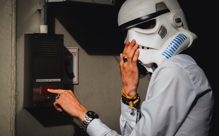 Hebat! Komunitas Online Penggemar Film Sukses Ubah Arah Cerita Favoritmu