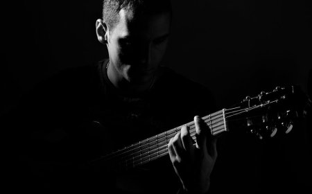 Jangan Jadi Bintang Sekejap! Tips Jaga Relevansi di Industri Musik