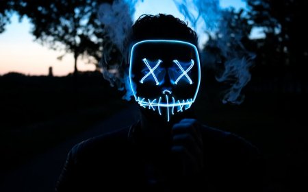 Teror Misterius dari Wi-Fi Rumahku Malam Itu Membisu