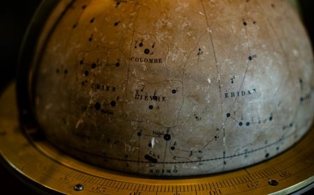 Ketika Langit Bersaksi – Astronomi Maya, Islam, Tiongkok Kuno Menguak Semesta