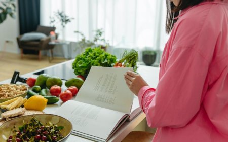 Bongkar Mitos Gizi, Pilih Makanan Sehat Demi Tidur Malam Optimal
