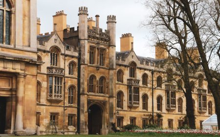 Jejak Cendekiawan Muslim dalam Matematika dan Kedokteran Abad Pertengahan