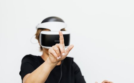 Siap-siap! VR/AR Bikin Konser dan Teater Makin Imersif di Masa Depan